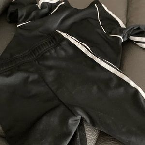 Adidas jogging suit 9-12 mos used but barely worn